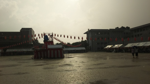 雷雨２