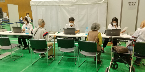 接種完了書類渡し場所1 接種完了書類渡し場所1